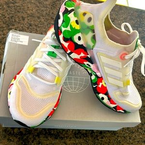 Ultraboost 22 w x Marimekk